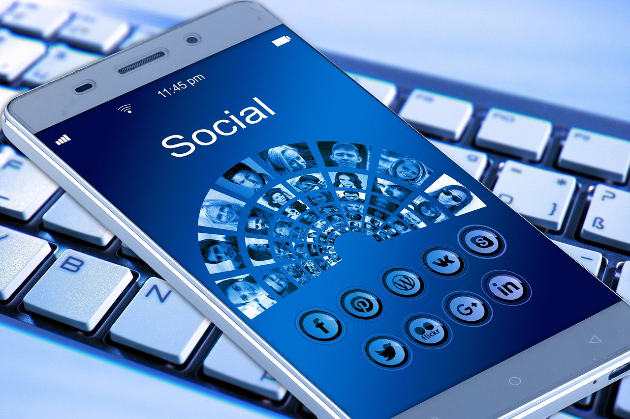 3 Ways to Make Social Media Costs Effective